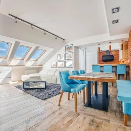 Apartmán Close-urban Chic - Great Location - Swietej Barbary Gdaňsk