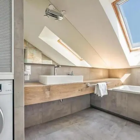 Close-urban Chic - Great Location - Swietej Barbary * Gdańsk